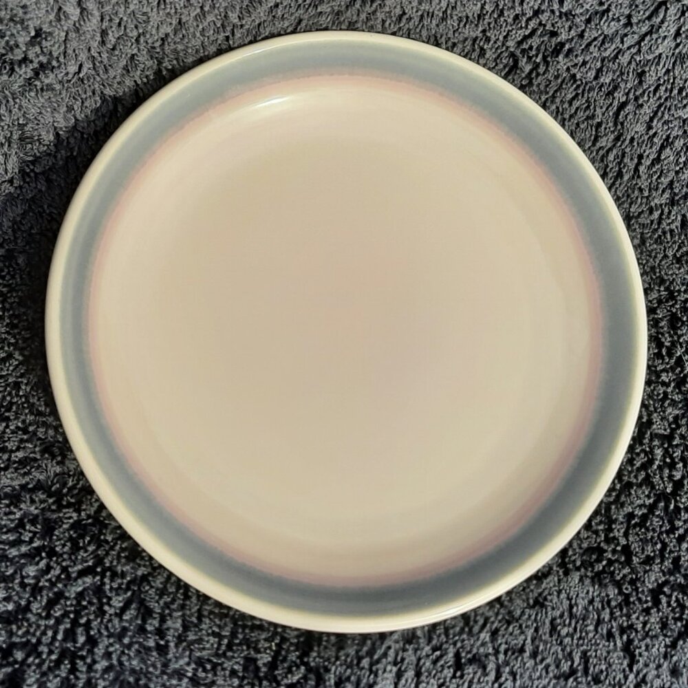 Set of 4 Pfaltzgraff Sunrise 7" Salad Bread Dessert Plates Pink Blue Bands  USA